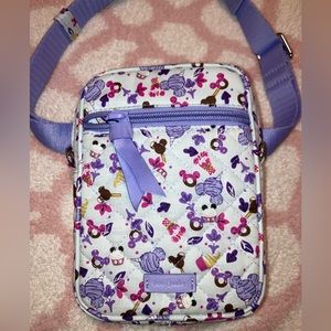 Disney Vera Bradley Park Snacks Convertible Crossbody